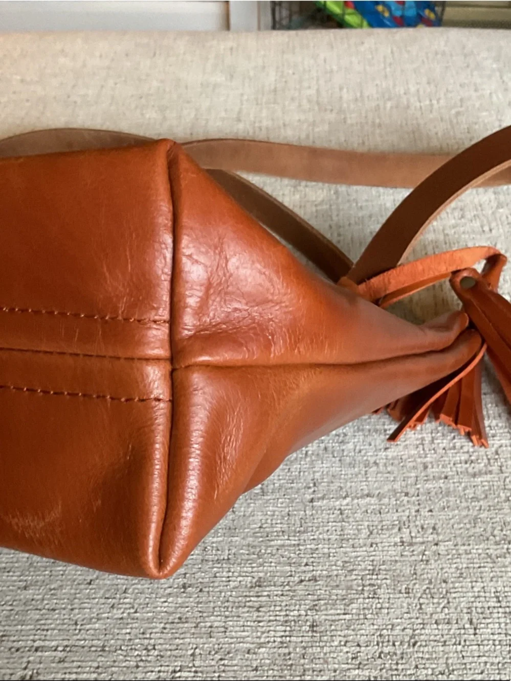 Hides Leather Tote Bag Hazelnut Brown Tassels NWT - Picture 12 of 13